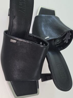 DKNY Black Leather Square-Toe Slide Mules